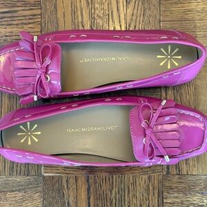 Isaac Mizrahi Pink Flats with Floral Ornament